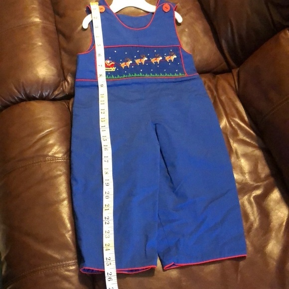 Smocked vintage looking Christmas outfit - Picture 1 of 9